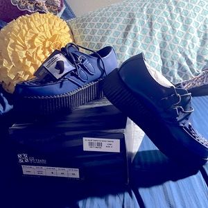 Platform Creepers- NIB.